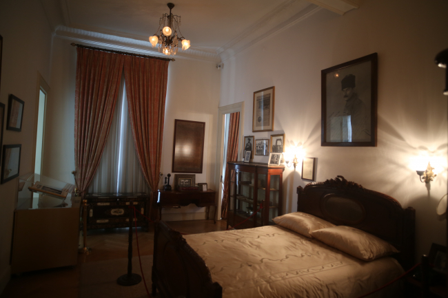 Tarihi Pera Palas’a büyük ilgi